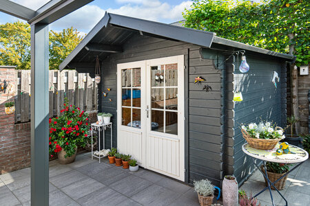 Gartenhaus Perlund 300 x 300 x 245 cm mit Vordach 80 cm