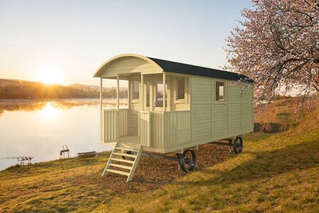 Zirkuswagen 600 x 237 cm mit Veranda - Pipowagen Johnny