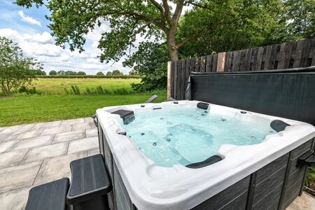 Hottub Maxicuzzi Yayago 200x200 - Jacuzzi